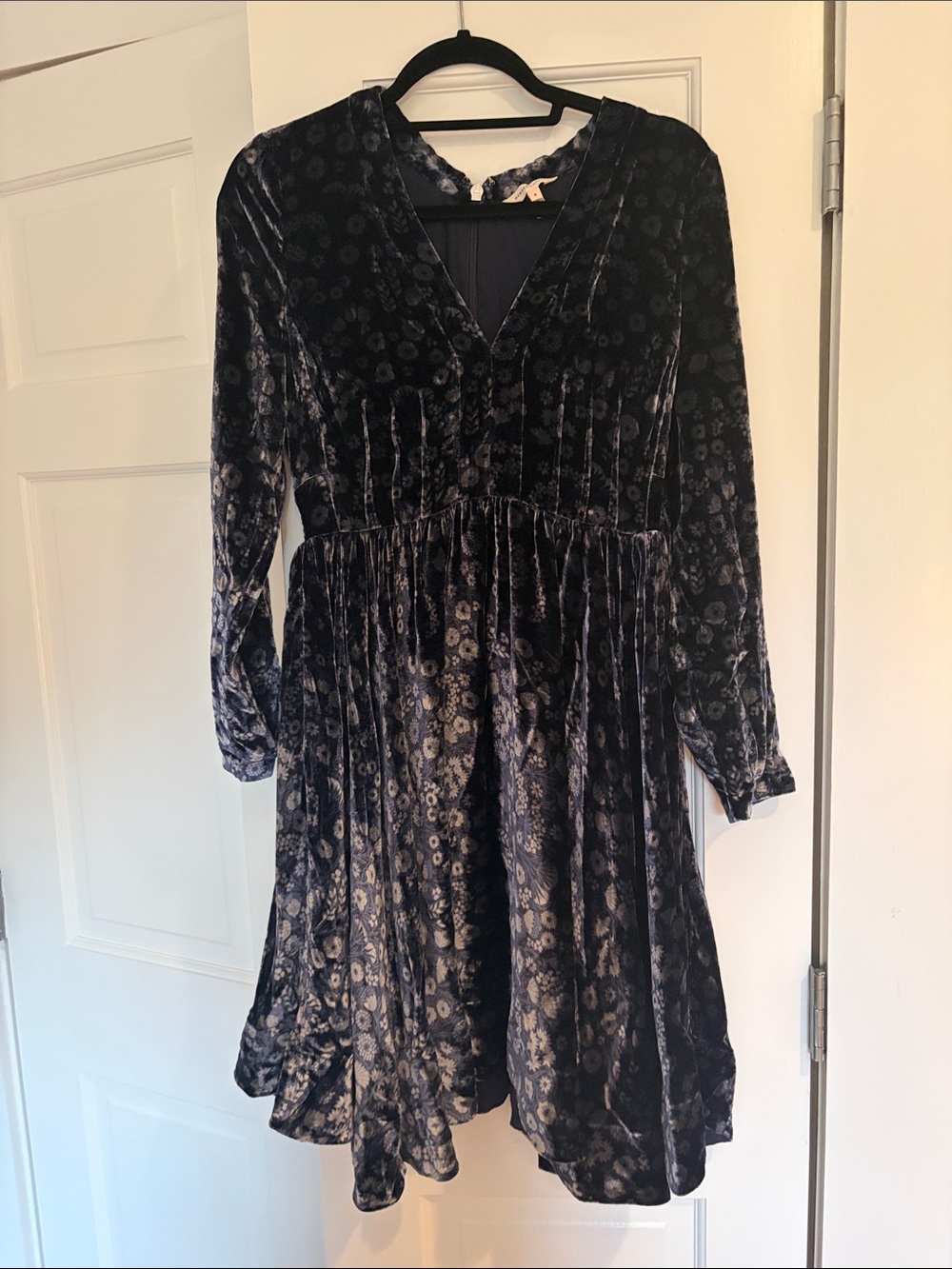 Rebecca Taylor Navy Floral Velvet Long-Sleeve Dress